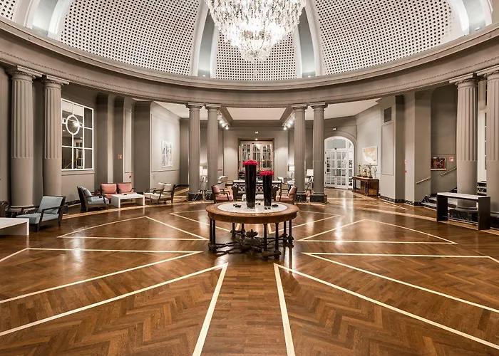 Hotel Nh Collection Gran De 4*